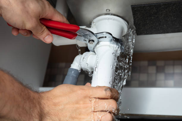Best Emergency water damage restoration  in Port Orchard, WA